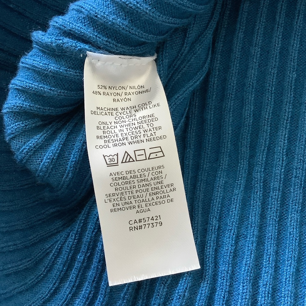 Blue Ribbed Ann Taylor Top - Picture 3 of 5